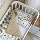 Set lenjerie de schimb pentru patut bebe 3 piese Little Explorer olive
